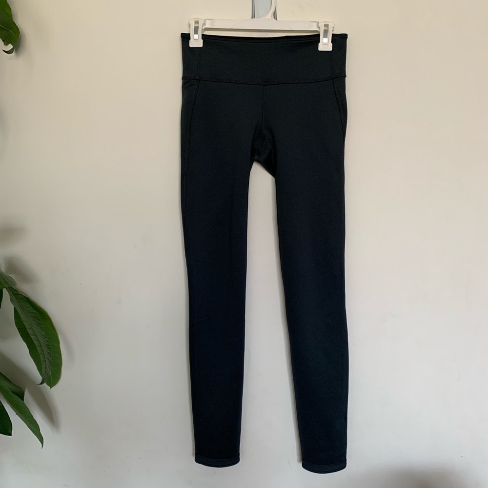 Gap Fit Reversible Athletic Leggings